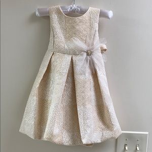Formal Dress 2T